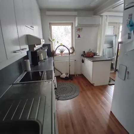 בית נופש Four Bedroom House Near *