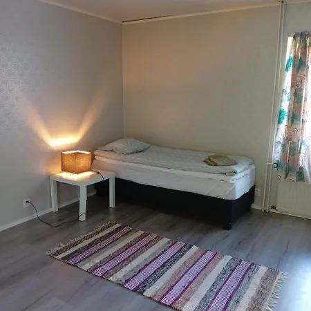 בית נופש Four Bedroom House Near *